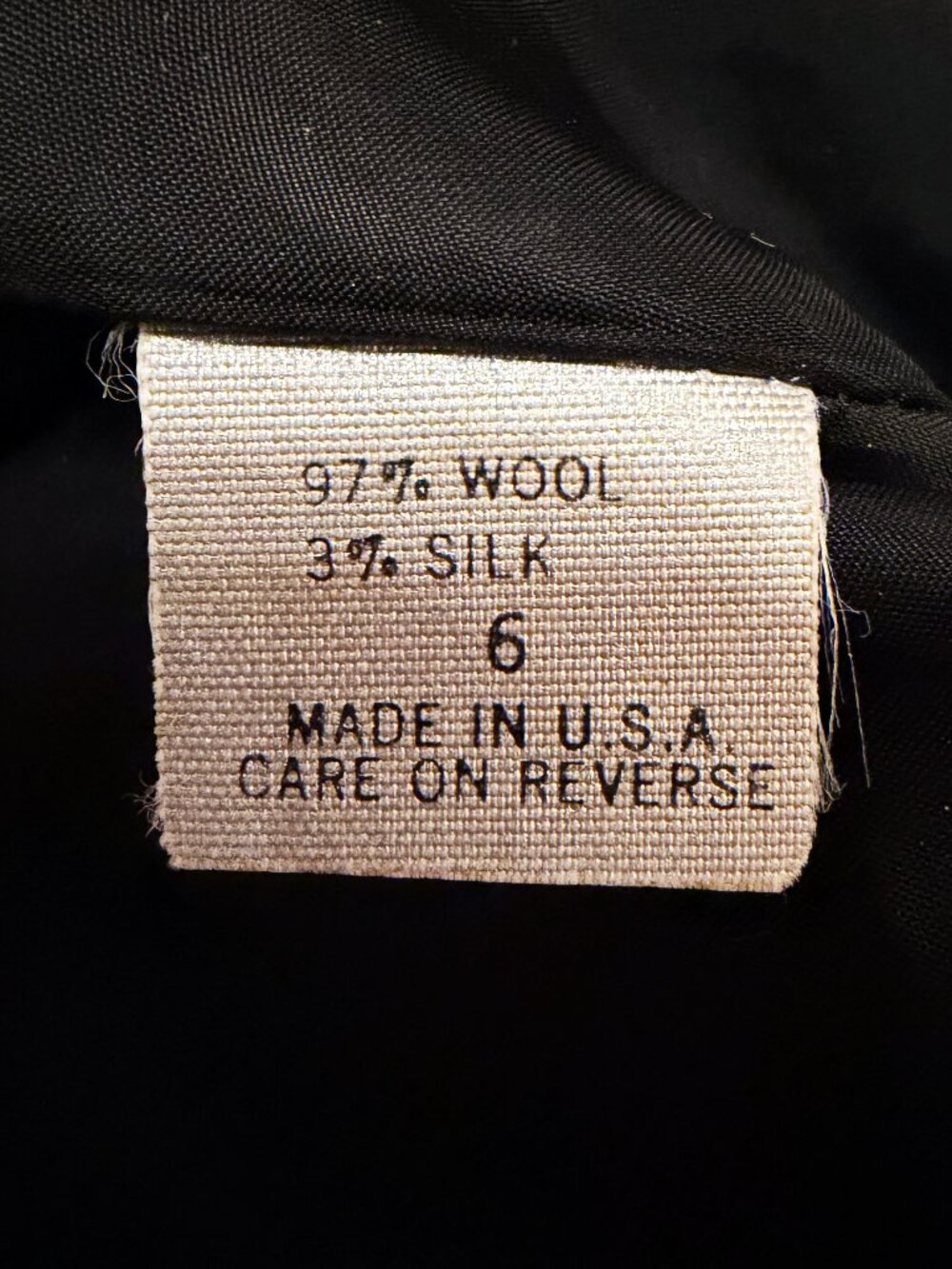 Elie Tahari Black Wool Silk Tuxedo Blazer V-Neck Collarless US 6 Made in USA - Picture 11 of 11